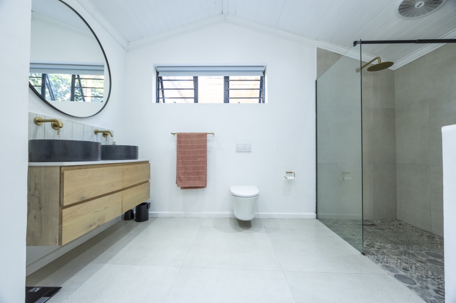 3 Bedroom Property for Sale in Kenridge Western Cape